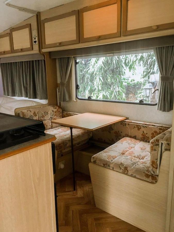 Nice Nite Campervans Аюттхая Экстерьер фото