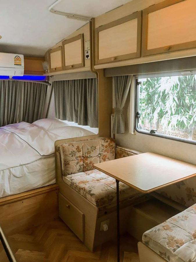 Nice Nite Campervans Аюттхая Экстерьер фото
